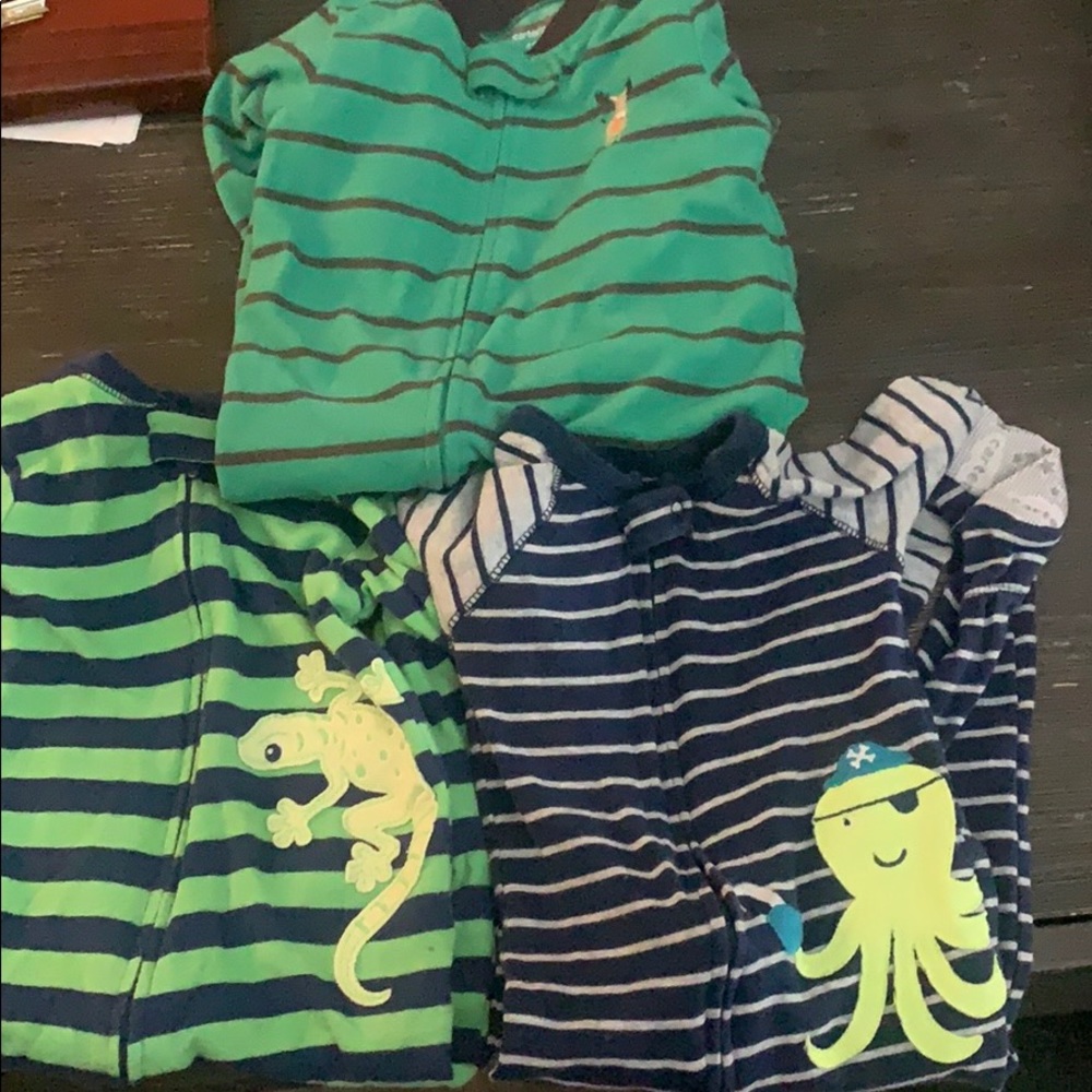Lot 12 month Boy footy pajamas